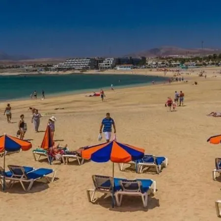 Lvv Con 3 Dormitorios,piscina Privada, Barbacoa, Junto Al Mar Caleta De Fuste